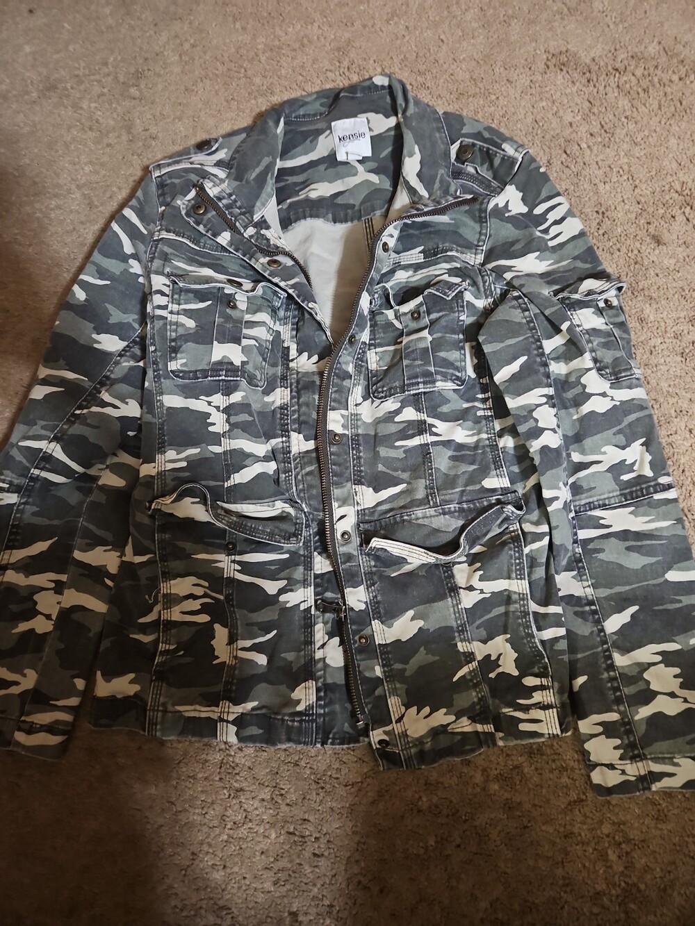 Kensie Women's Jeans Jacket Size Large, Camo Utility Military Pockets, Denim